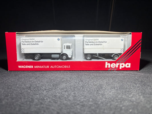 Herpa BMW Original Teile Race Hauler (1:87)