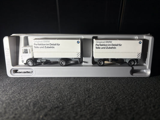 Herpa BMW Original Teile Race Hauler (1:87)