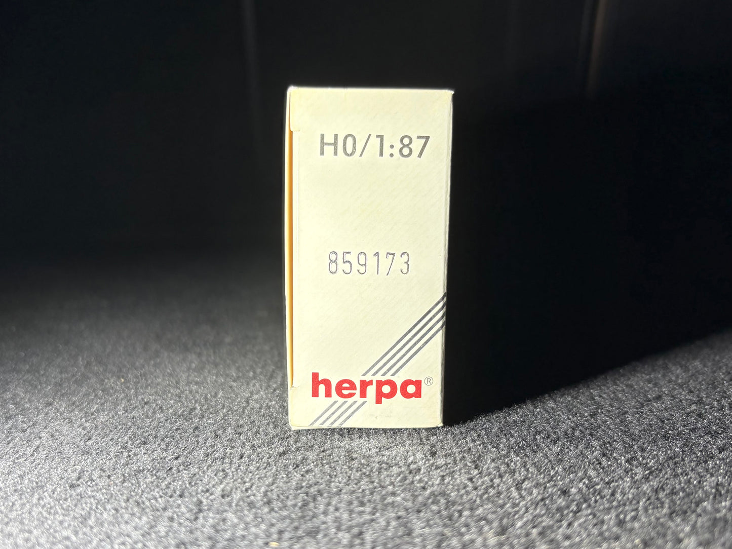 1:87 Herpa Team Linder BMW Race Hauler